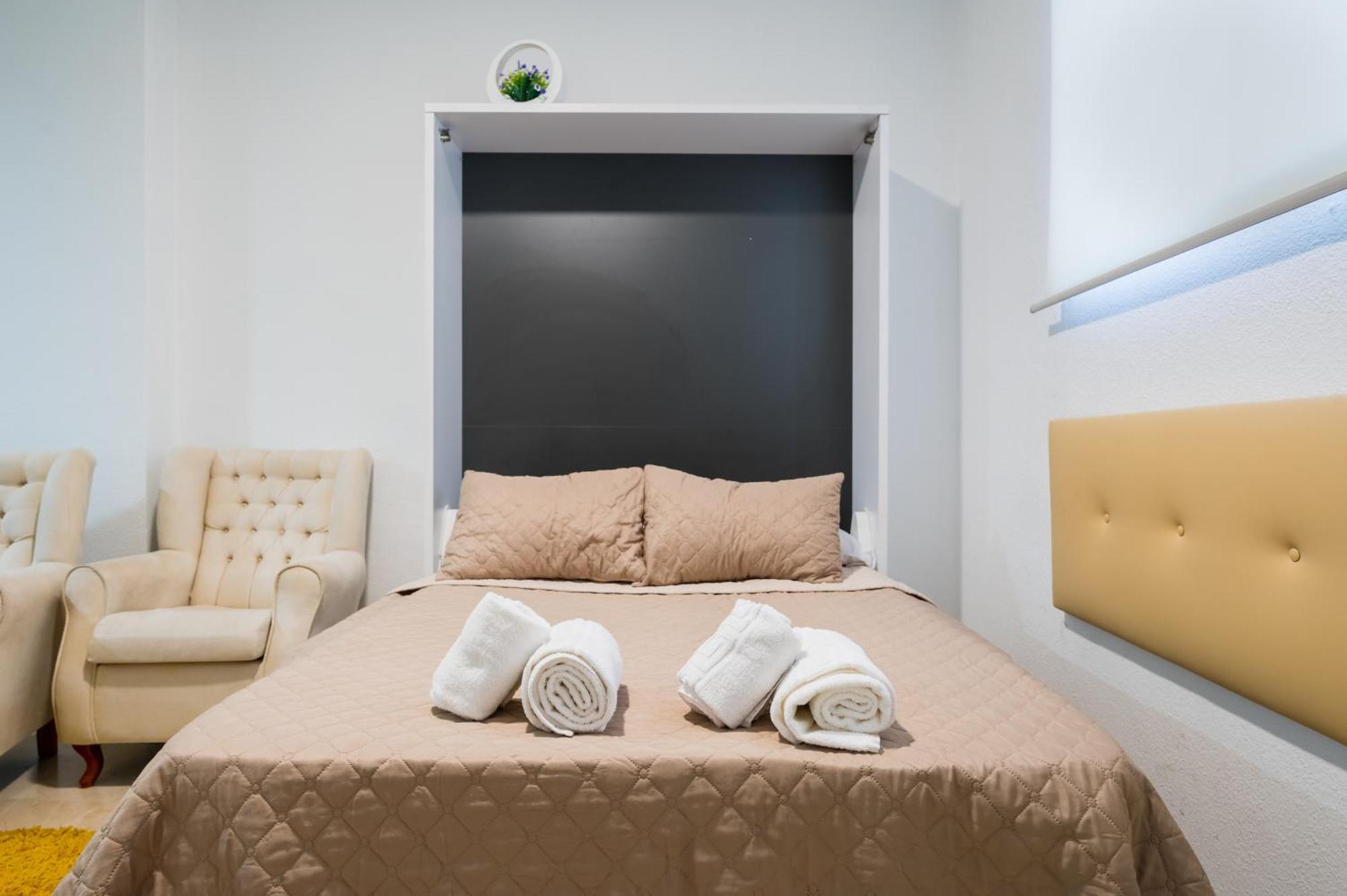 Apartmán Estudio Triana Salado A Sevilla Exteriér fotografie